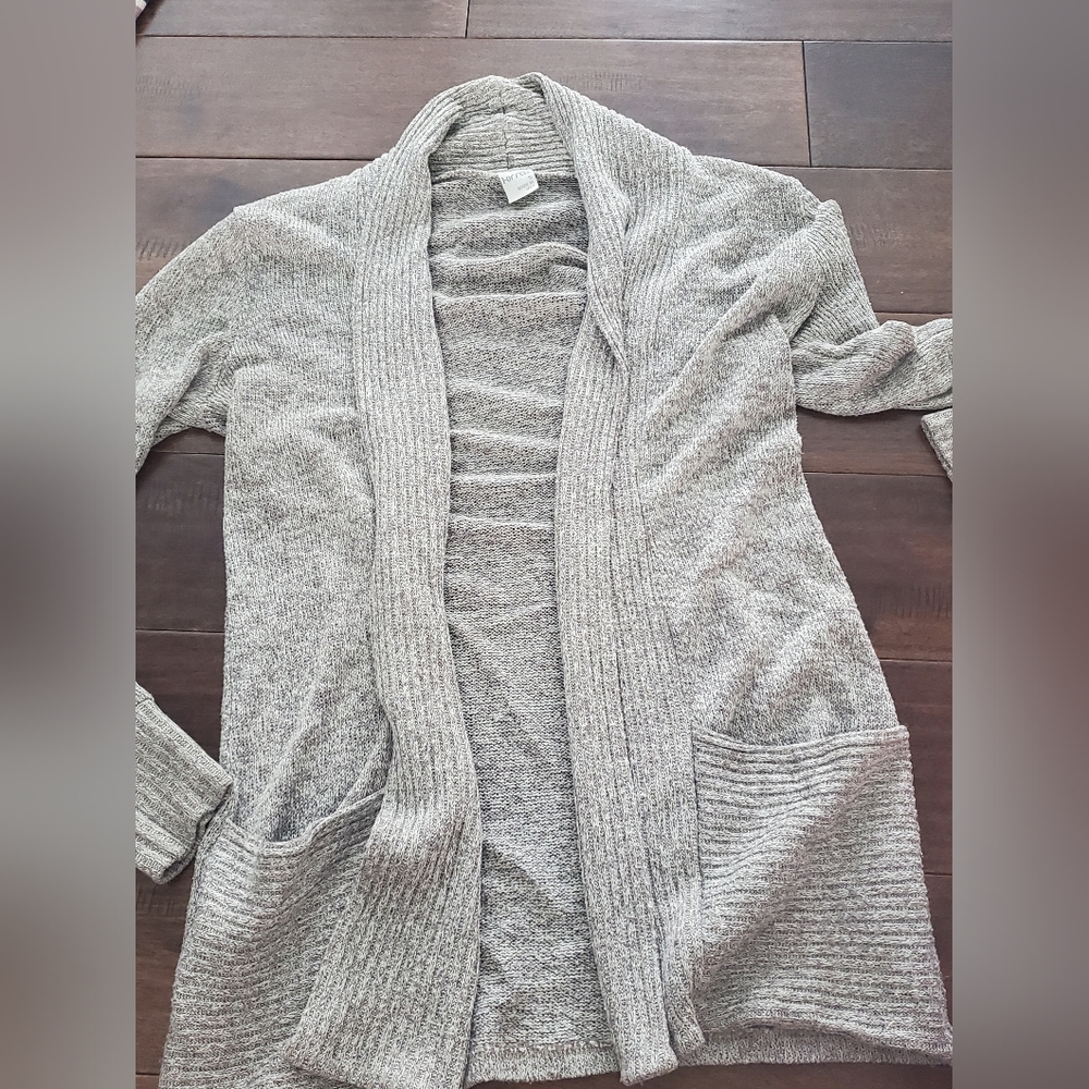 Kirra open cardigan in gray longer style